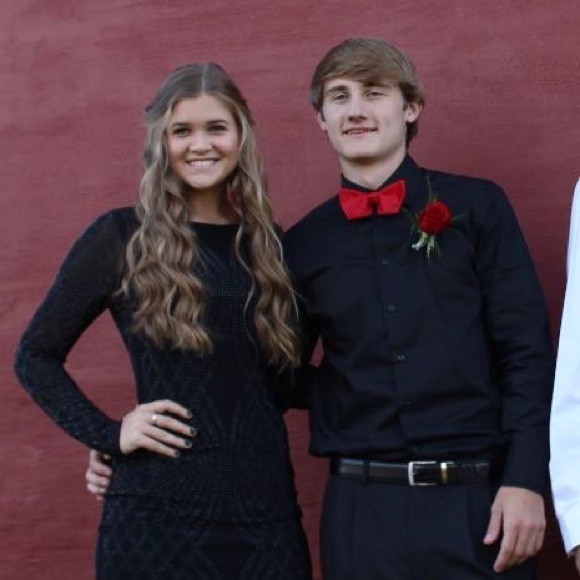 Meet your Posher, Juliana - Picture 1 of 1